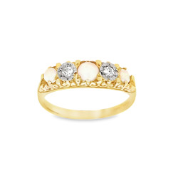 Pre Owned 18ct Opal and Diamond Ring ZV856